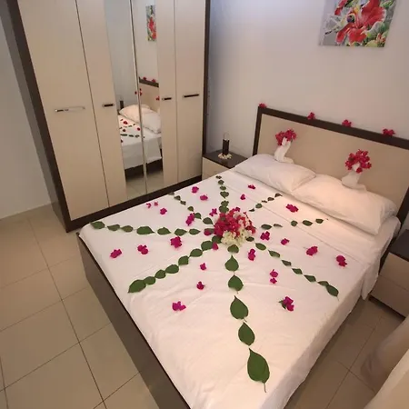 1 Bedroom At The Famous Cleopatra Beach Apartament Alanya